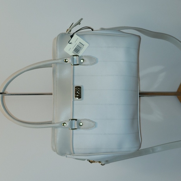 Liz Claiborne Handbags - Liz Claiborne